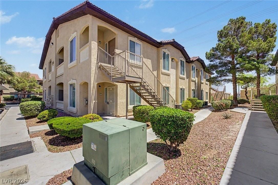 3364 Indian Shadow St #203 - Photo 2 of 31