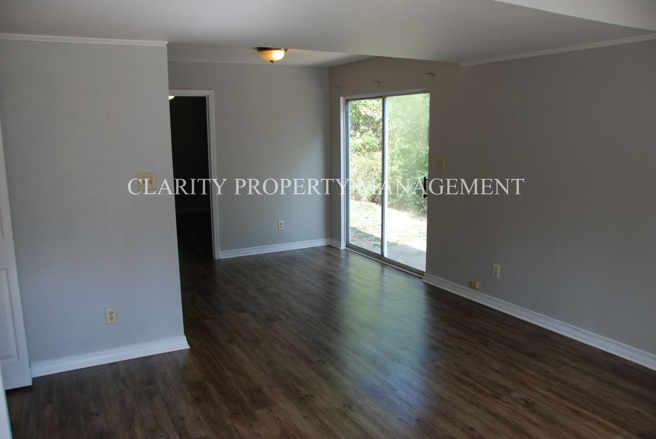 2935 Adkisson Dr Nw - Photo 4 of 11