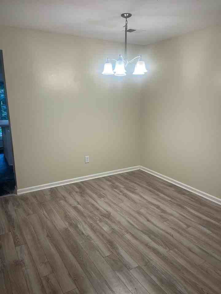7940 Shadow Oak Dr - Photo 3 of 14