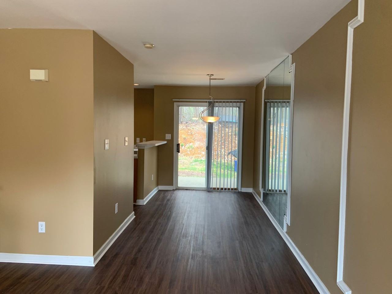 3703 Winborne Ln - Photo 3 of 12