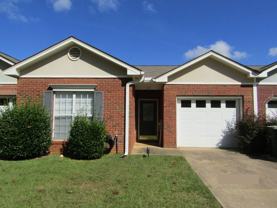105 Woodmere Dr - Photo 1 of 1