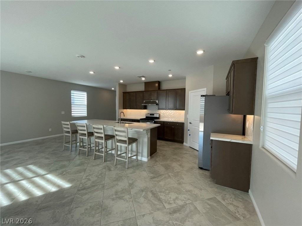 6944 Trevelez St - Photo 4 of 42