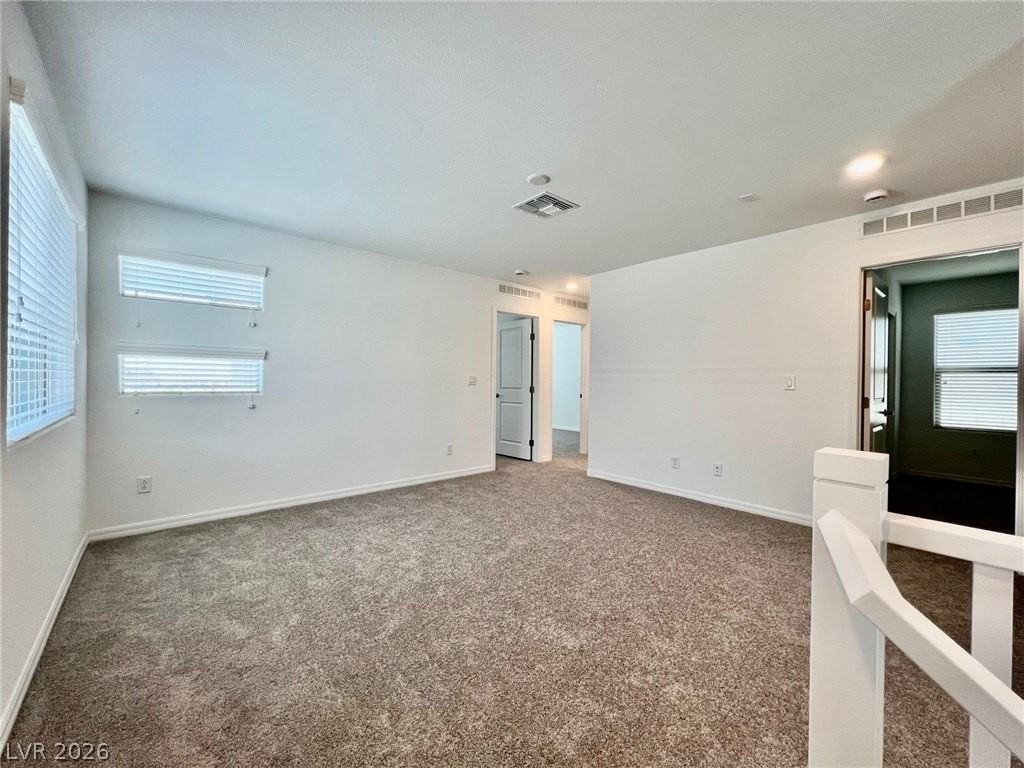 8003 Adelaide Hills St - Photo 5 of 18