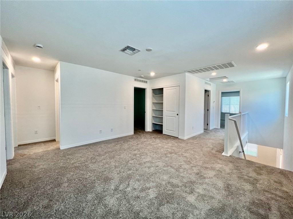 8003 Adelaide Hills St - Photo 6 of 18