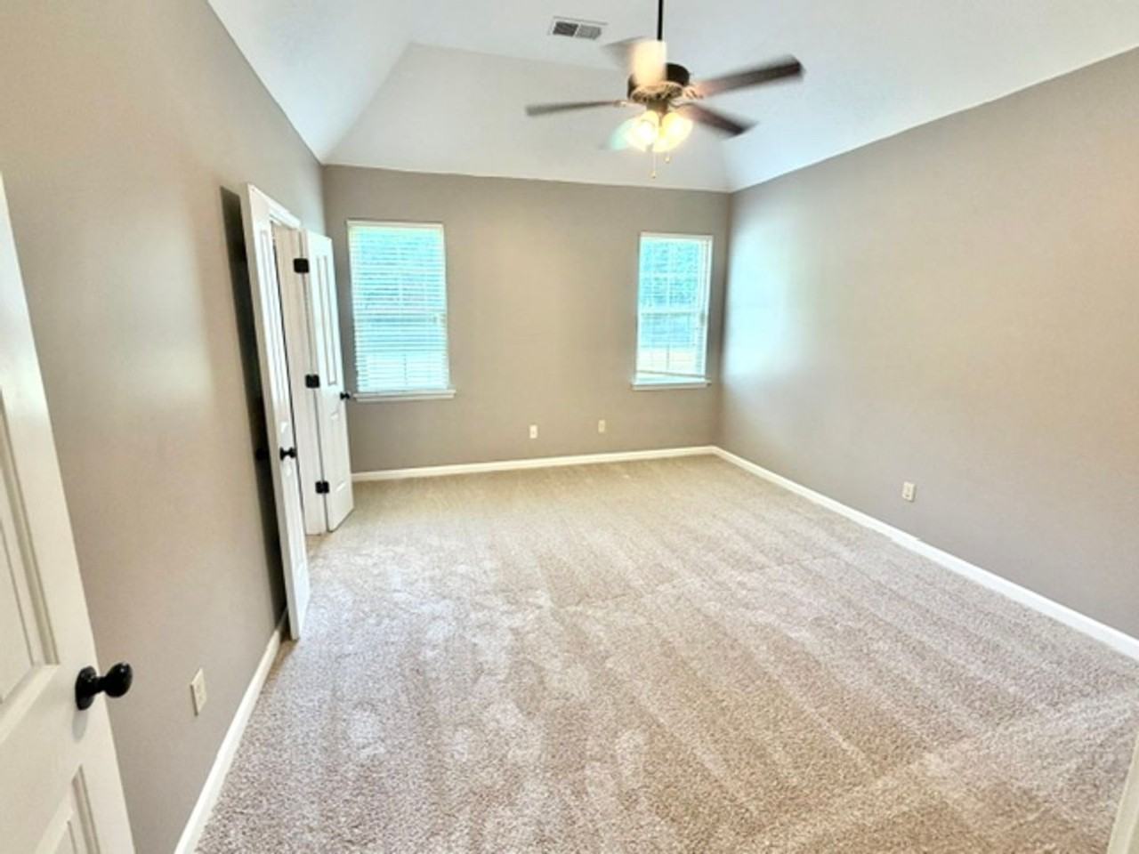 6305 Vera Ln - Photo 6 of 11