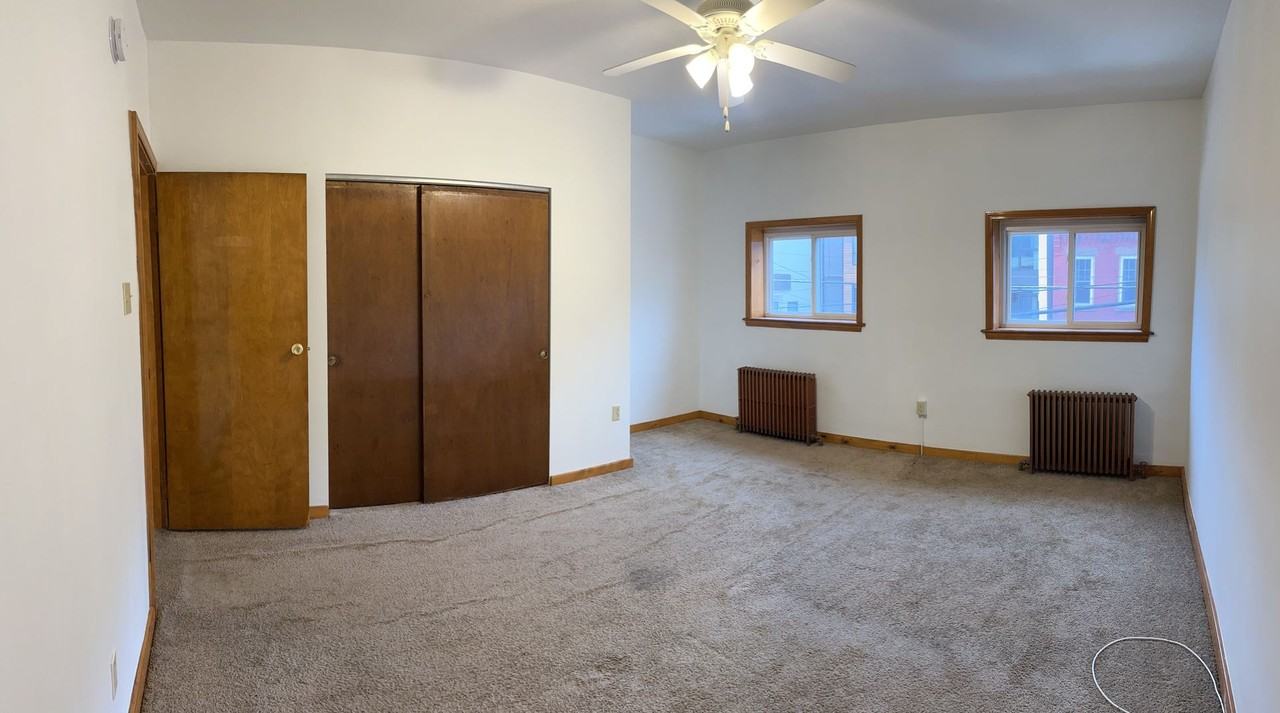 4710 Hatfield St - Photo 4 of 8