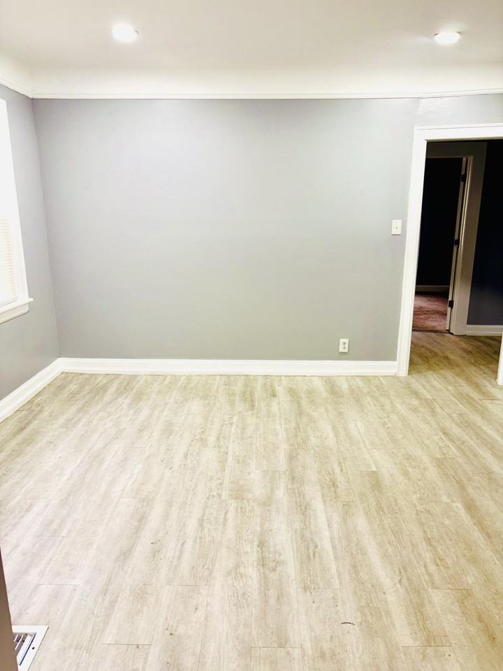5791 Somerset Ave - Photo 3 of 19