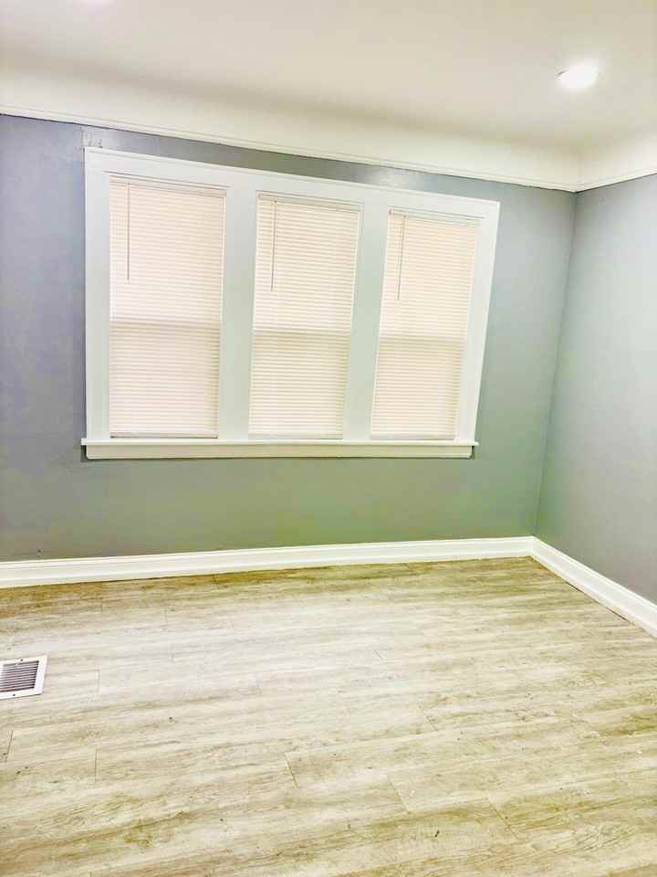 5791 Somerset Ave - Photo 4 of 19