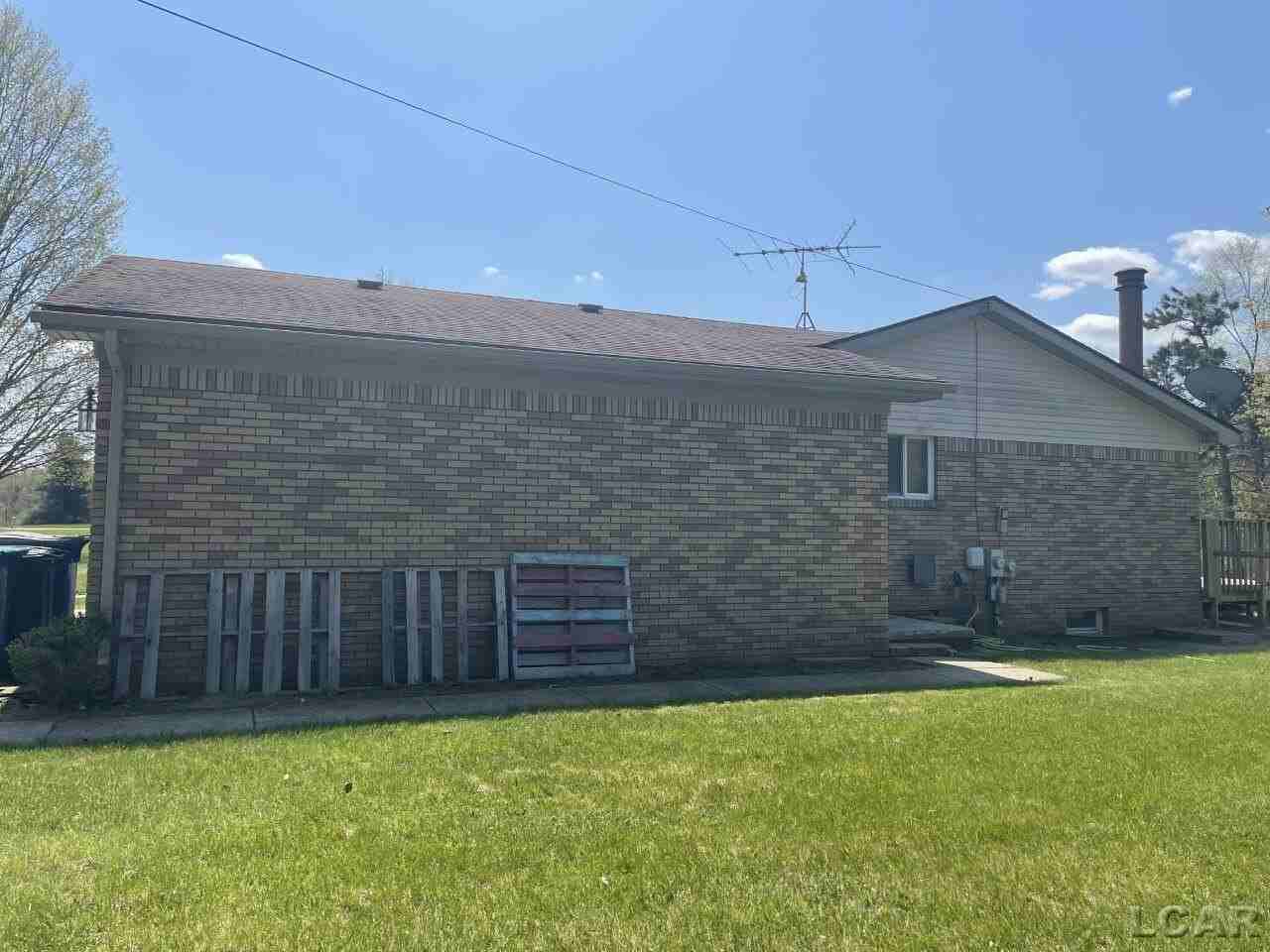 3651 Allendale Dr - Photo 4 of 20
