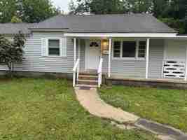 featured image of 206 Charles St