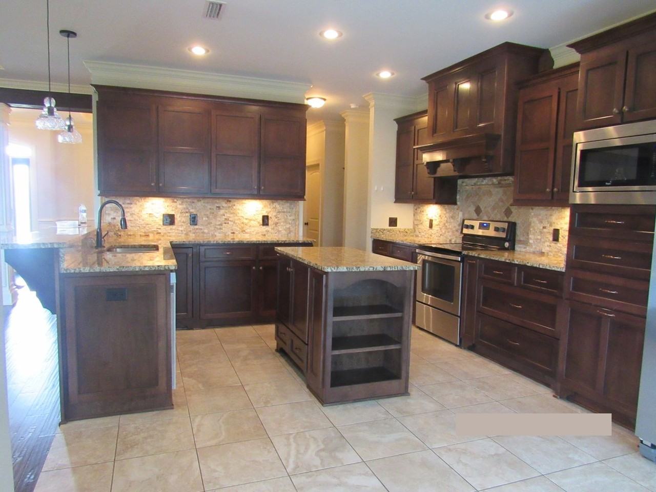 165 Madison Ave - Photo 4 of 17