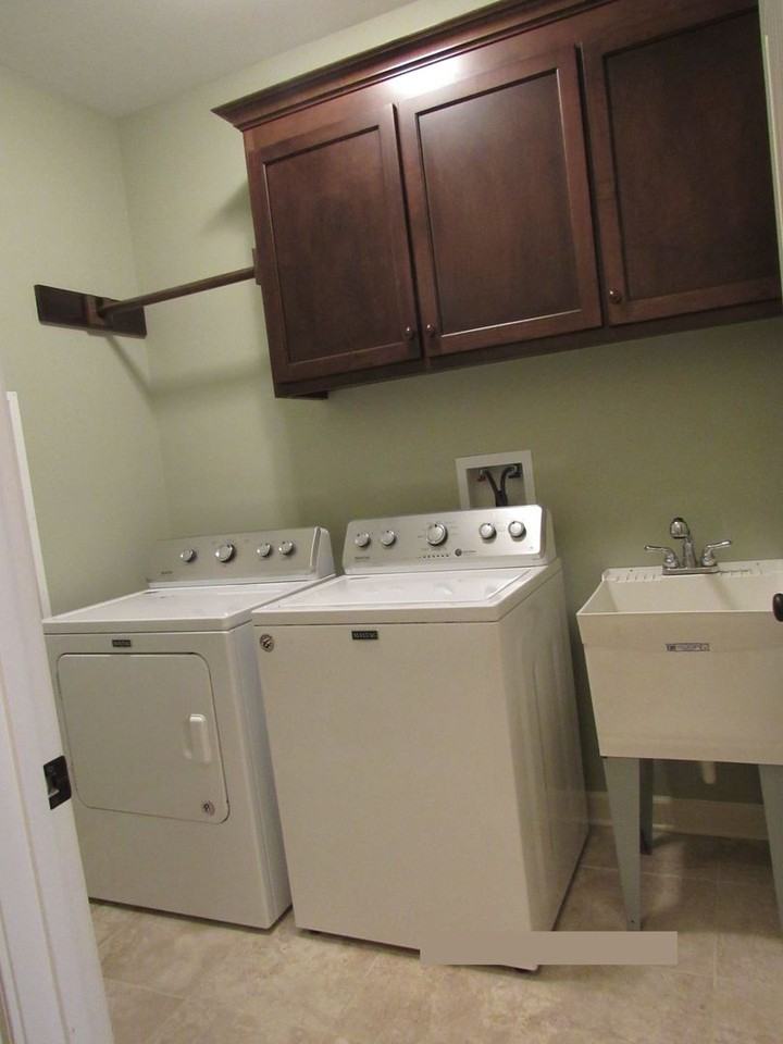 165 Madison Ave - Photo 7 of 17