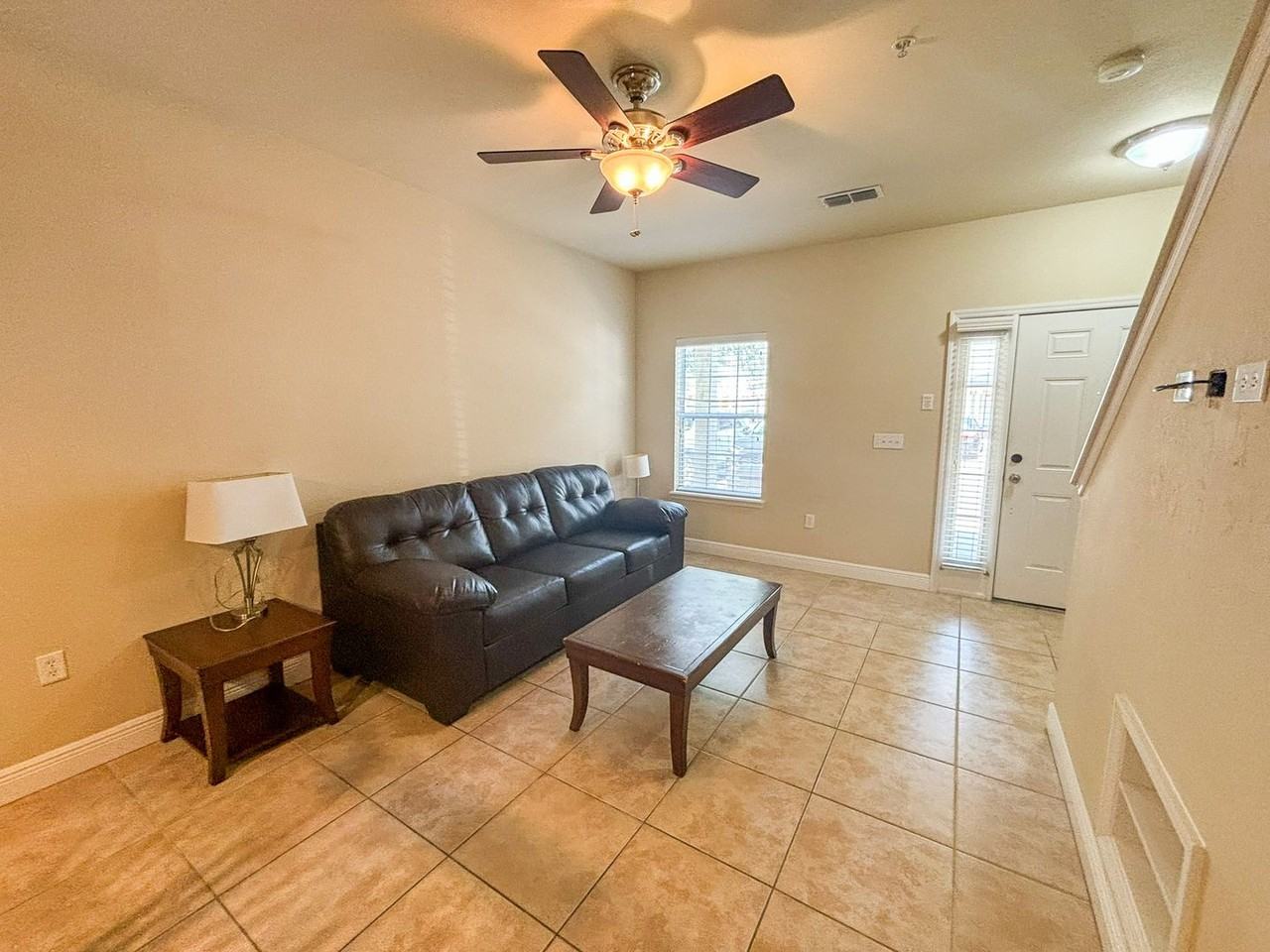 2954 Sw 35th Pl #60 - Photo 4 of 27