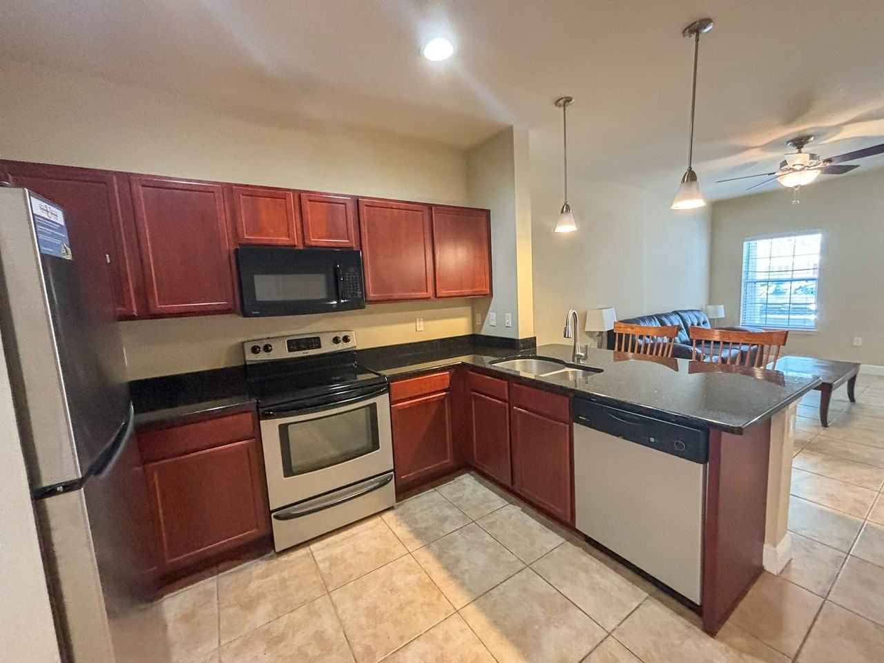 2954 Sw 35th Pl #60 - Photo 6 of 27