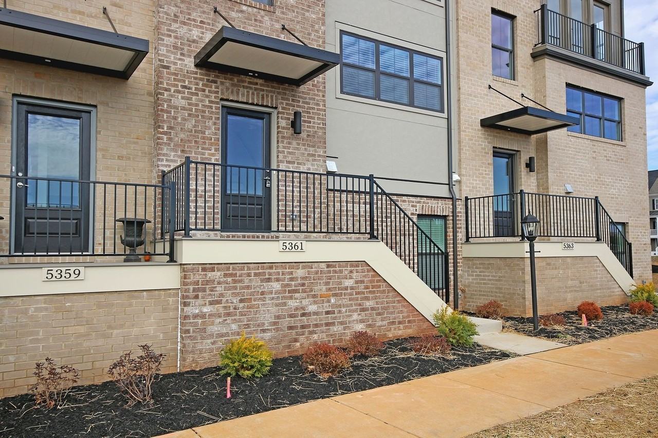 5359 Ashlar Ave - Photo 2 of 20
