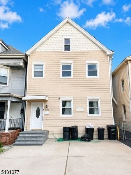 160 Elm St - Photo 6 of 6