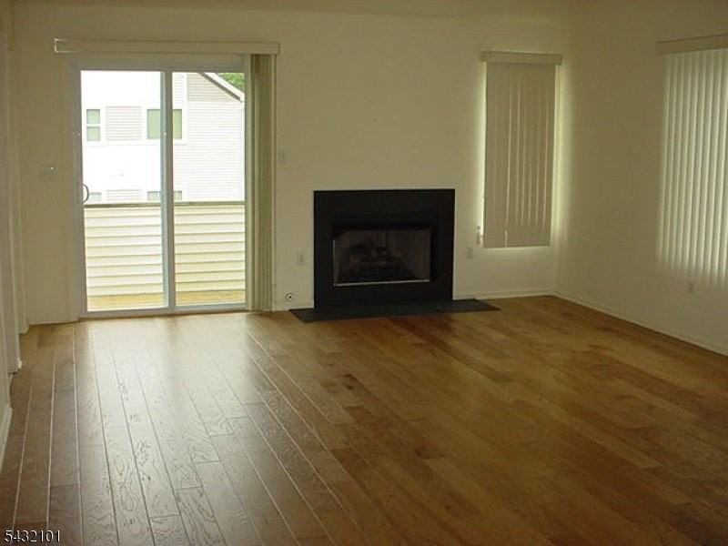 165 Falcon Ridge Way N - Photo 2 of 10