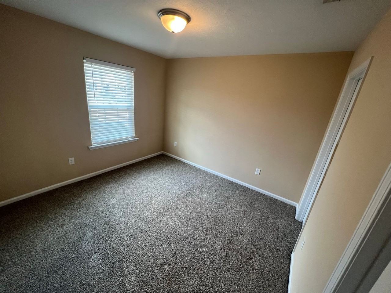 132 Buckhaven Way - Photo 3 of 8
