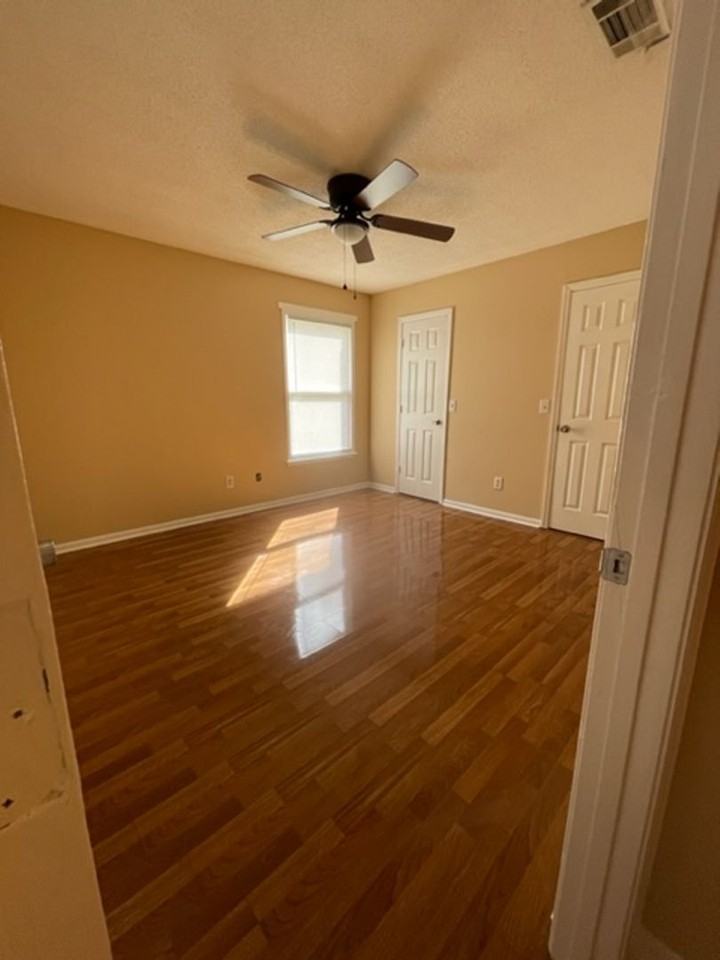 19 Sagebrush Apts - Photo 6 of 15