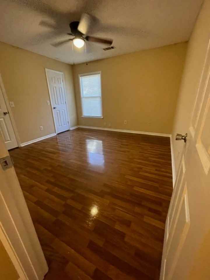 19 Sagebrush Apts - Photo 7 of 15
