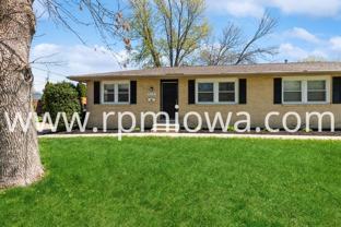 215 Nw Arlan Dr - Photo 1 of 1