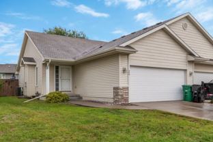 544 Sw 46th St - Photo 1 of 1