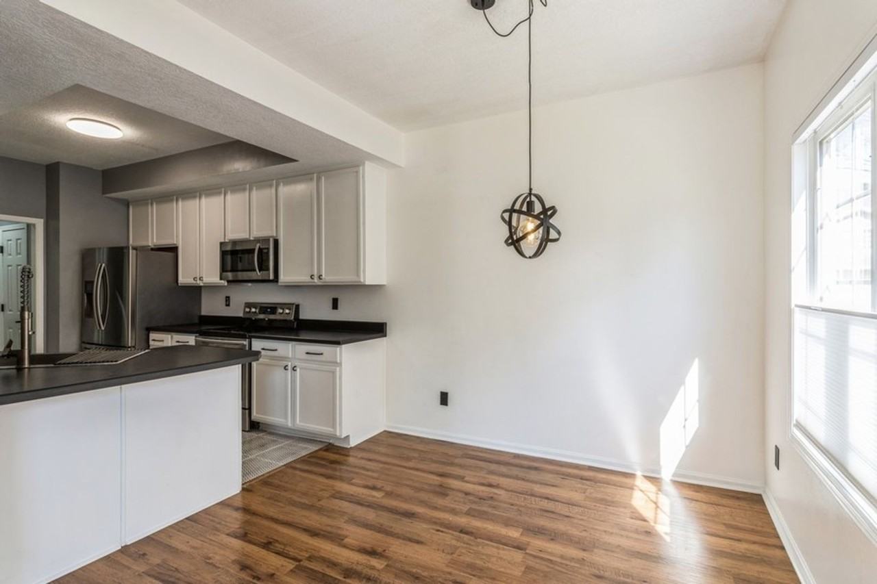 1908 Nw Ashton Ln #1 - Photo 5 of 16
