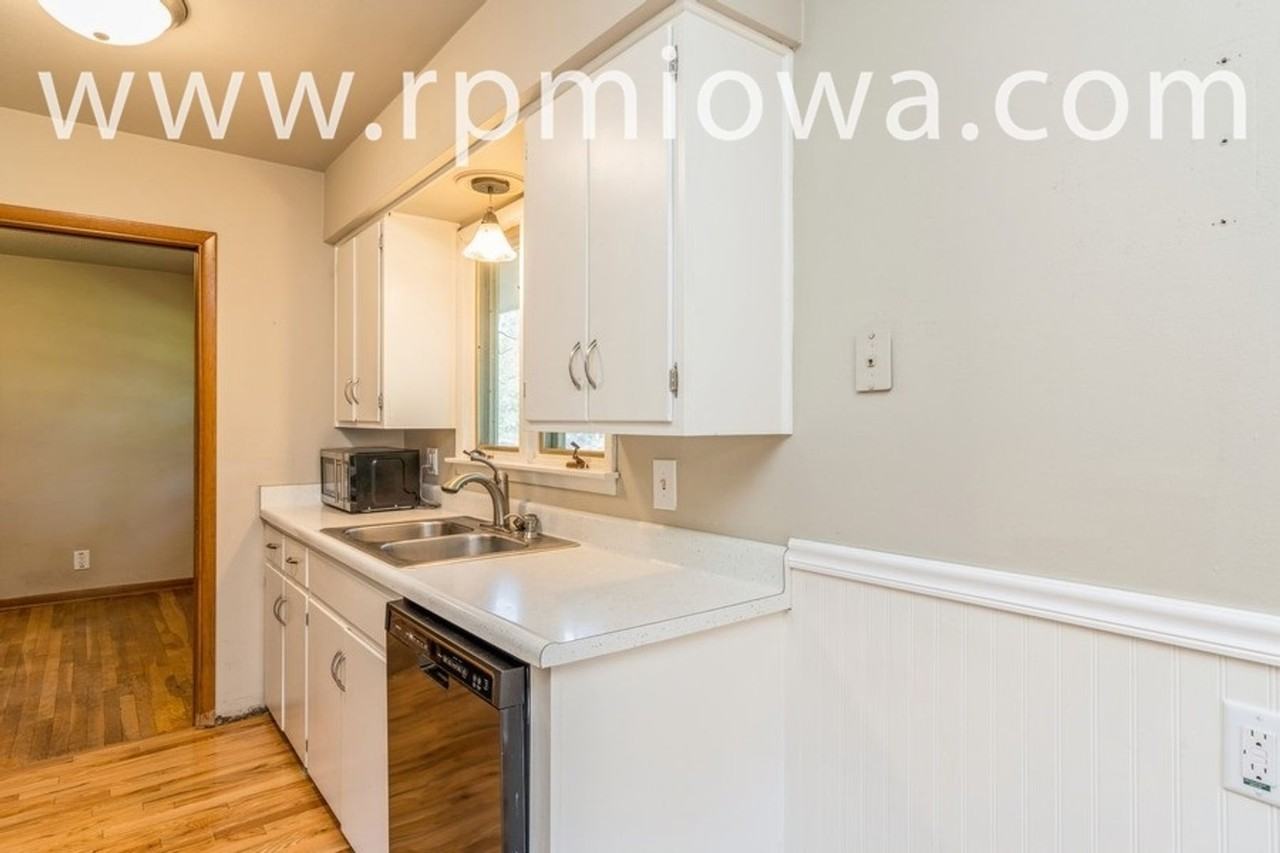 4127 Shawnee Ave - Photo 5 of 17