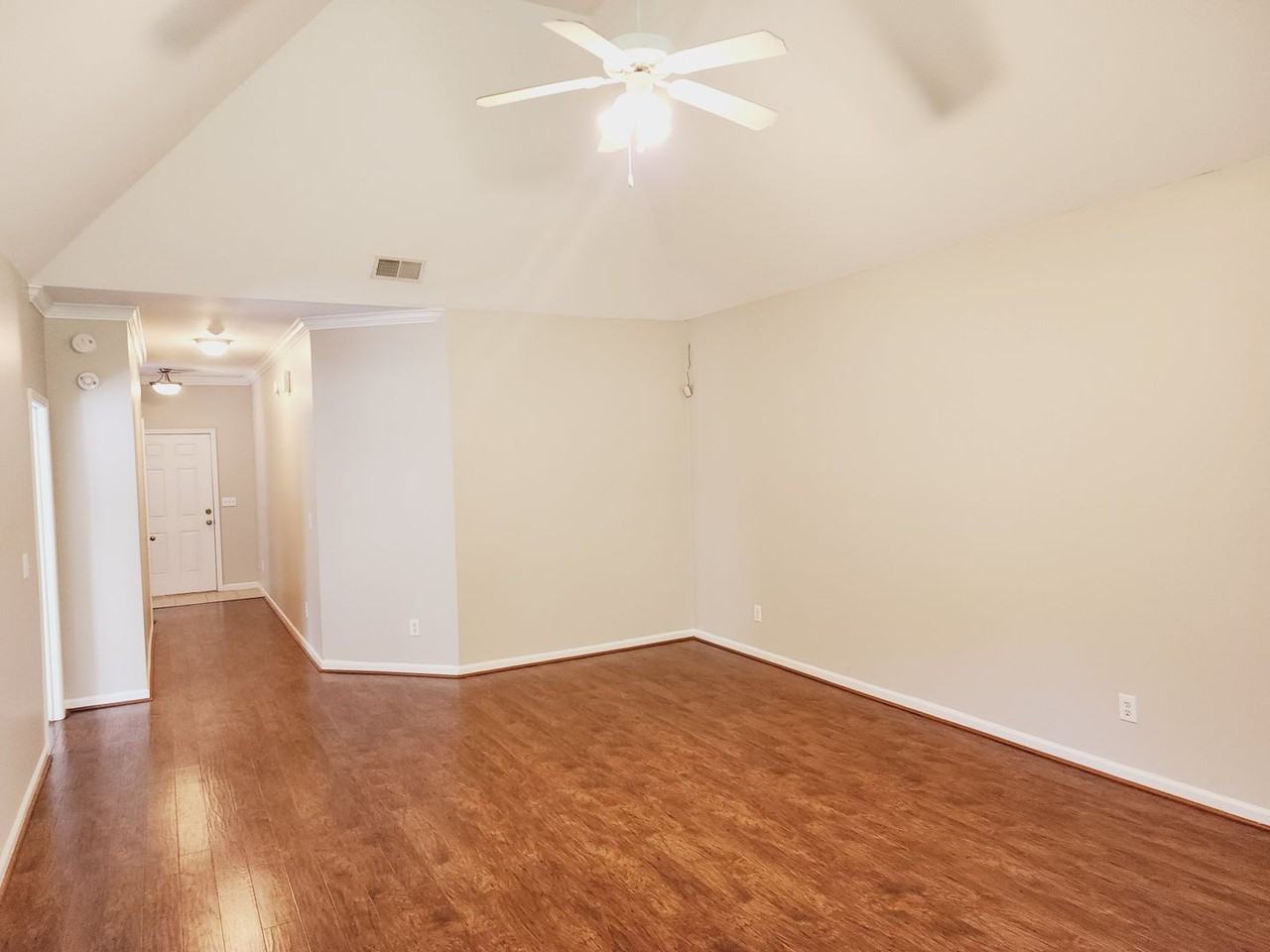 446 Savannah Cv - Photo 4 of 21