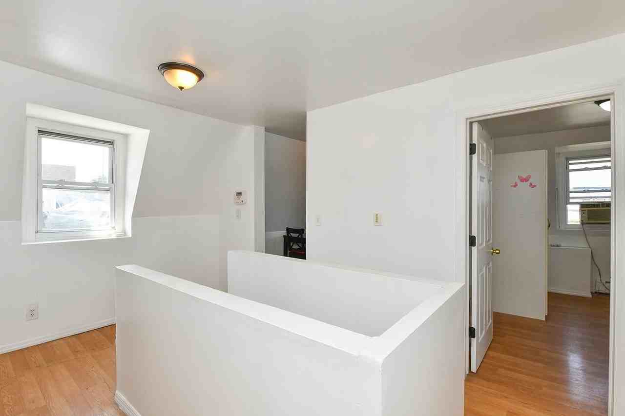 3709 John F Kennedy Blvd #4 - Photo 4 of 14