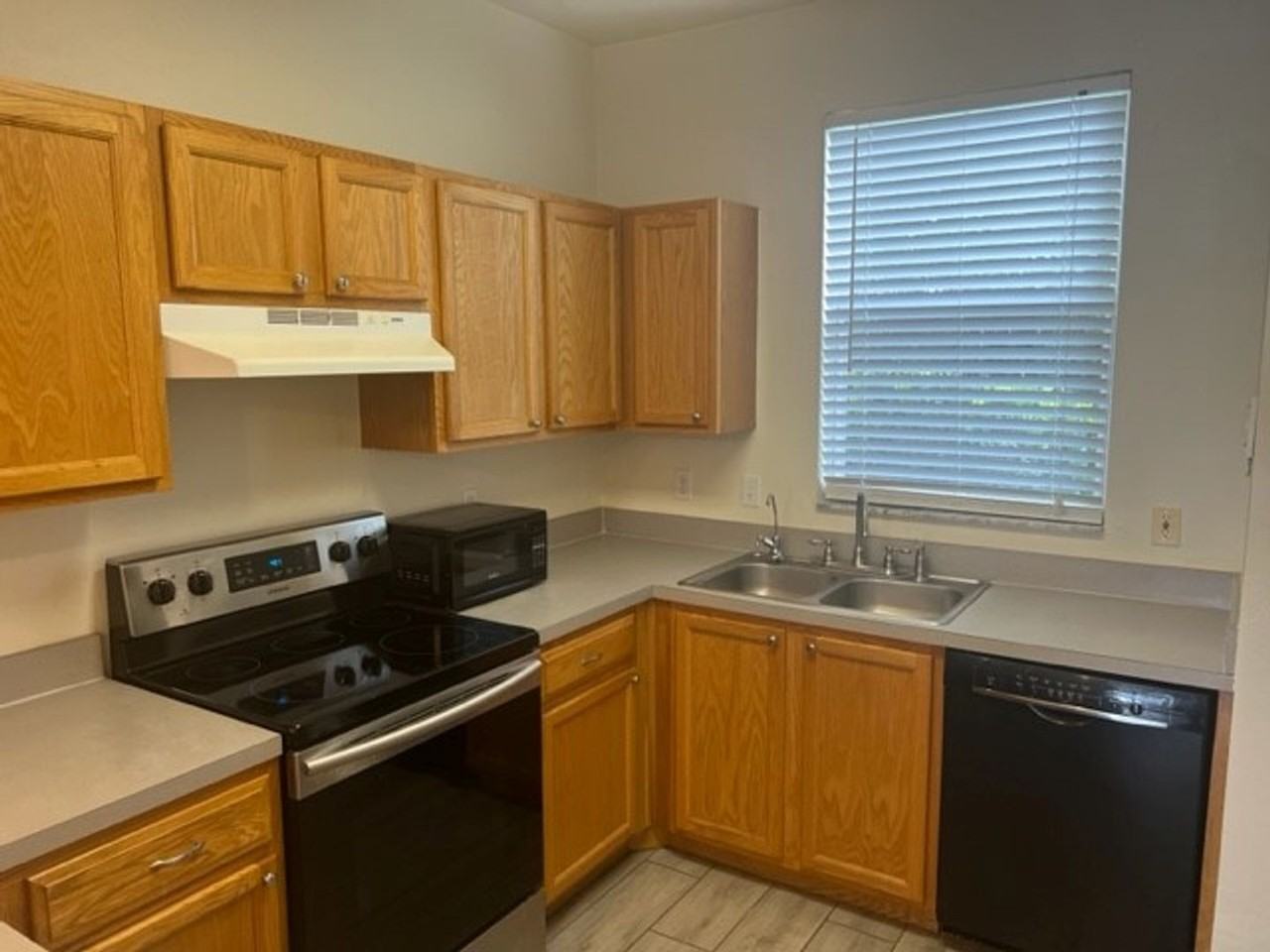 3860 Sw 20th Ave #1803 - Photo 6 of 21