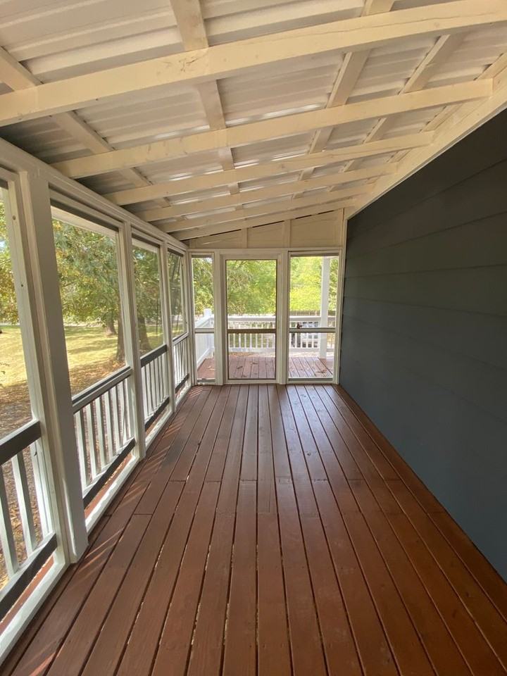 30 Vanderbilt Ln - Photo 3 of 19