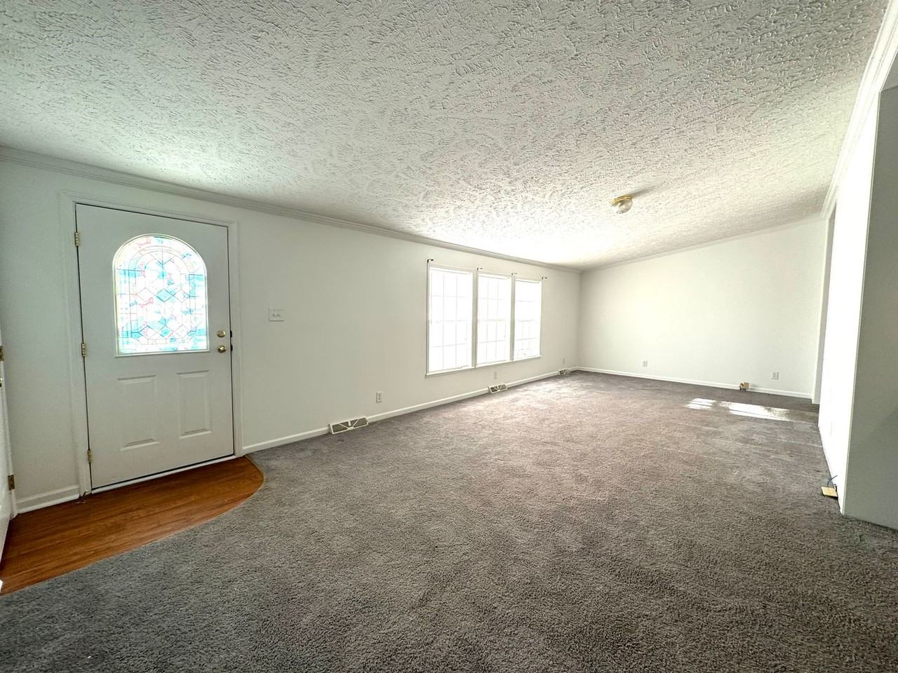 257 Edgewood Church Rd - Photo 2 of 16