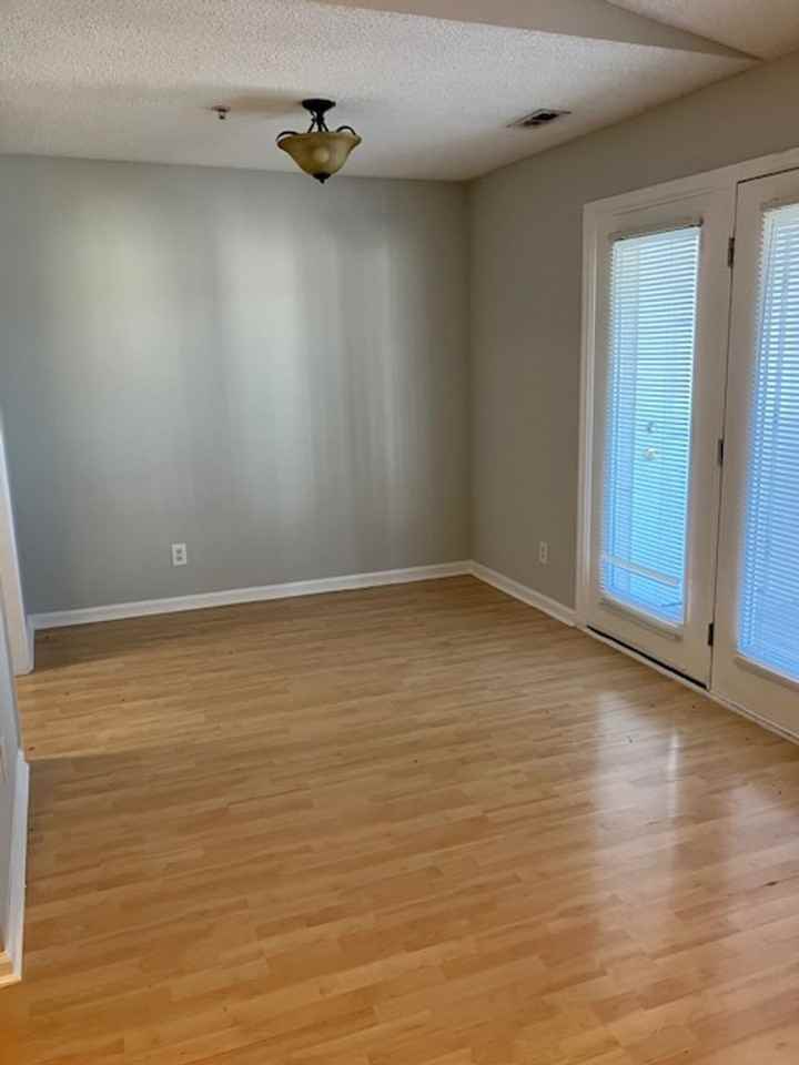 901 Litchfield Way Apt K - Photo 2 of 11