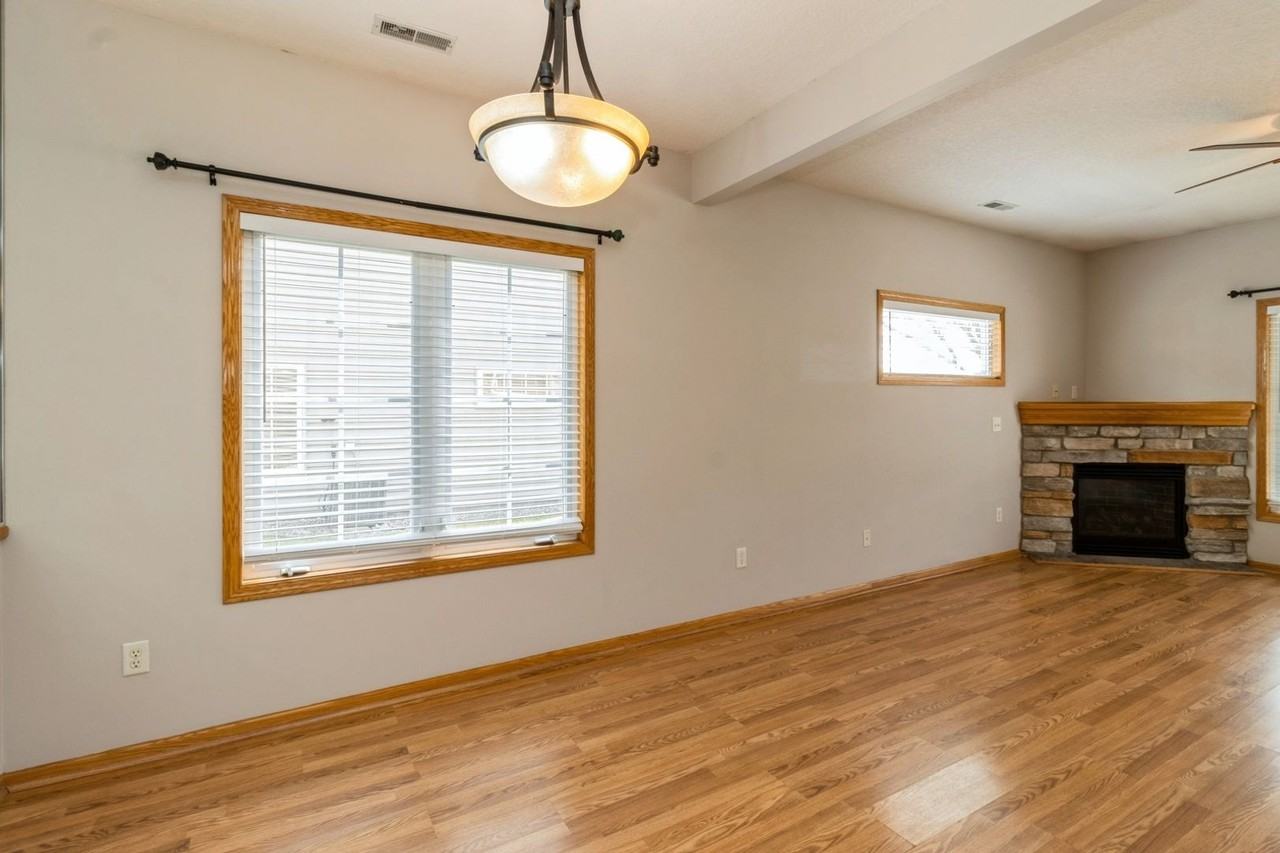 1812 Nw Ashton Ln #1 - Photo 6 of 15
