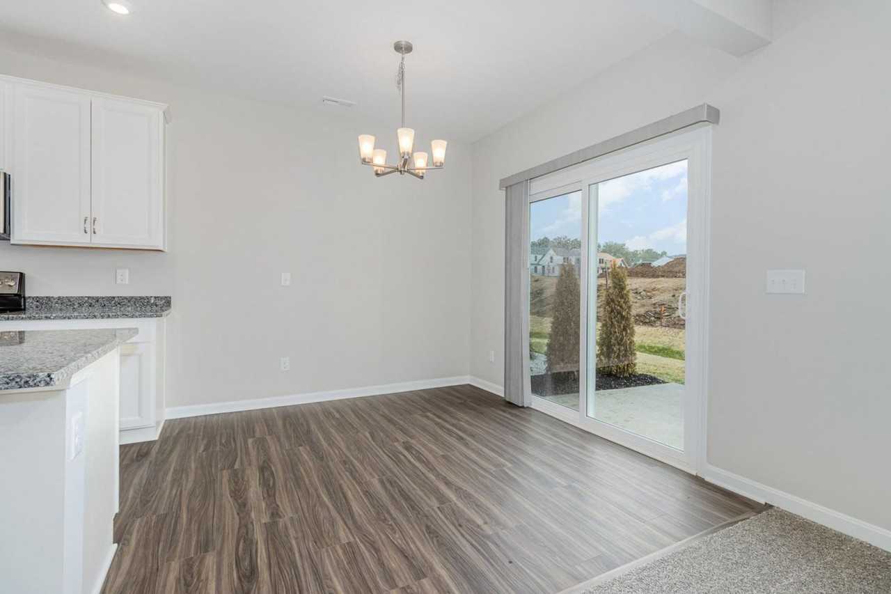 5109 Limerick Ct - Photo 5 of 23