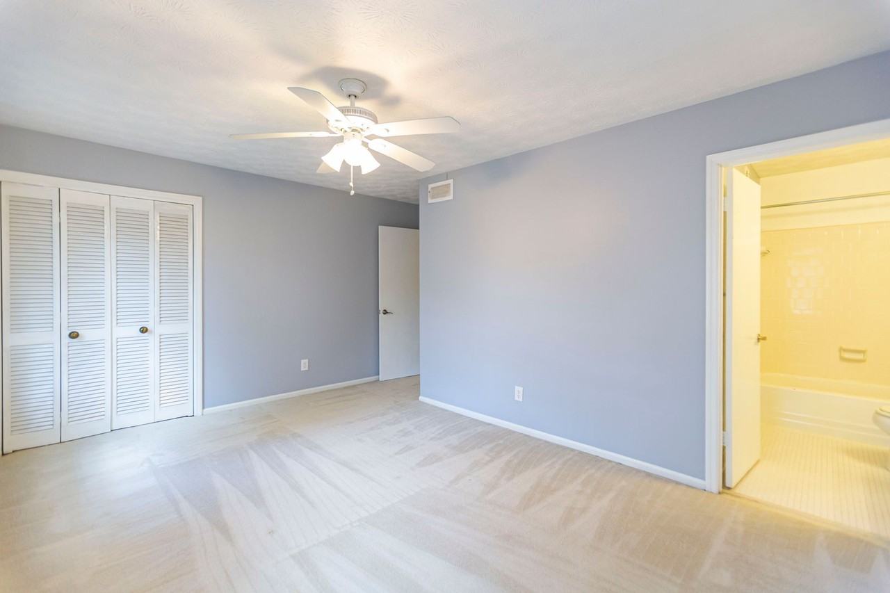 2446 Lehaven Dr - Photo 3 of 40