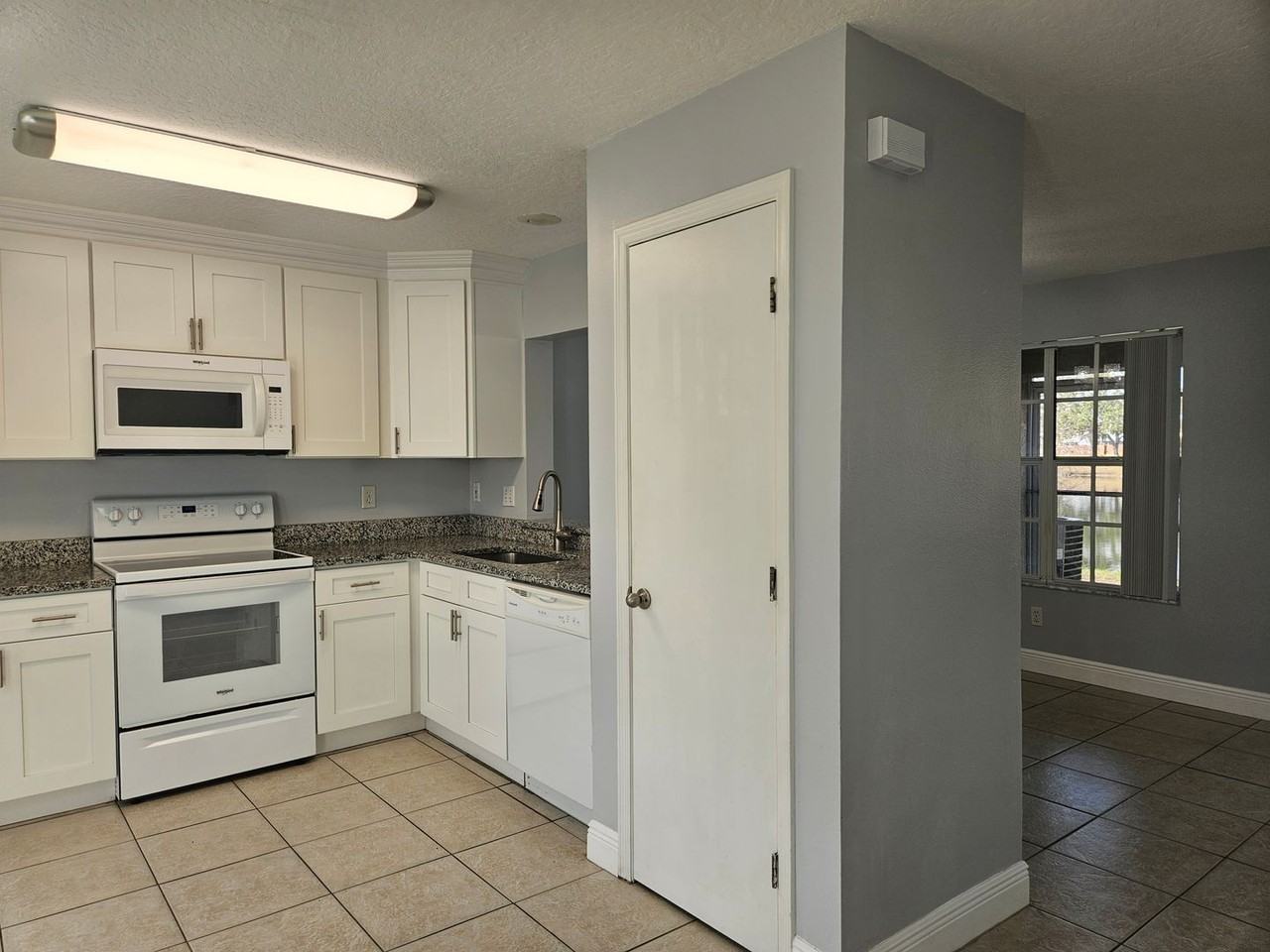 2321 Water View Loop - Photo 3 of 42