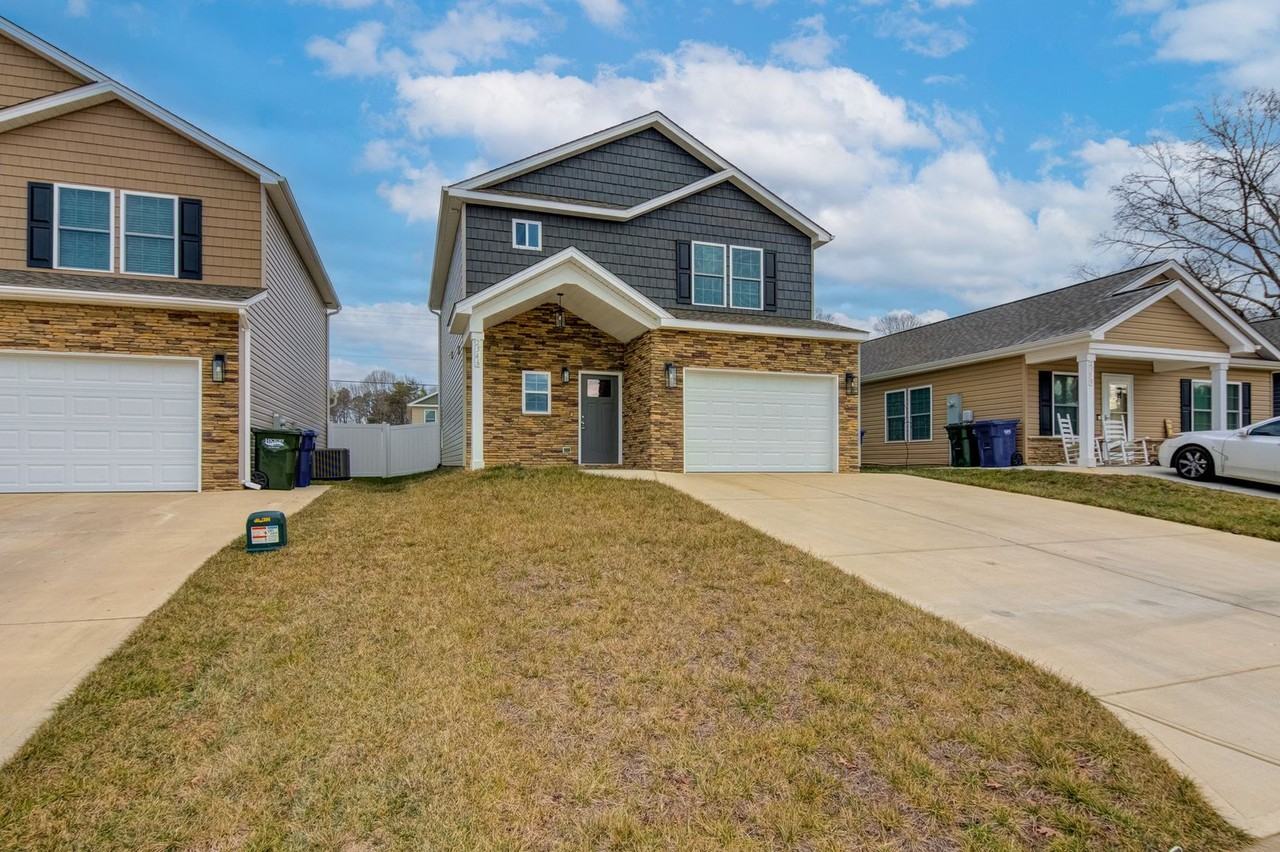 2546 Snow Creek Rd Ne - Photo 2 of 37