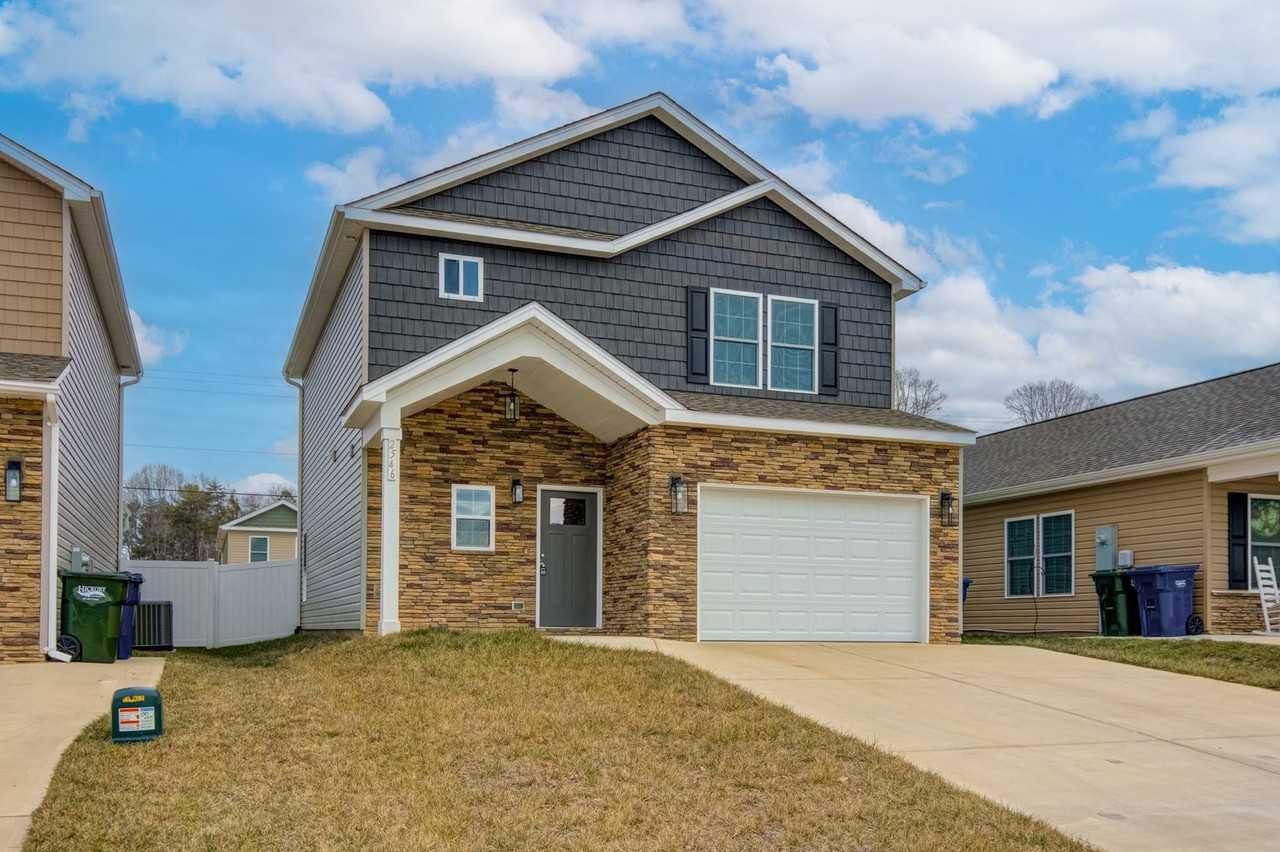 2546 Snow Creek Rd Ne - Photo 4 of 37