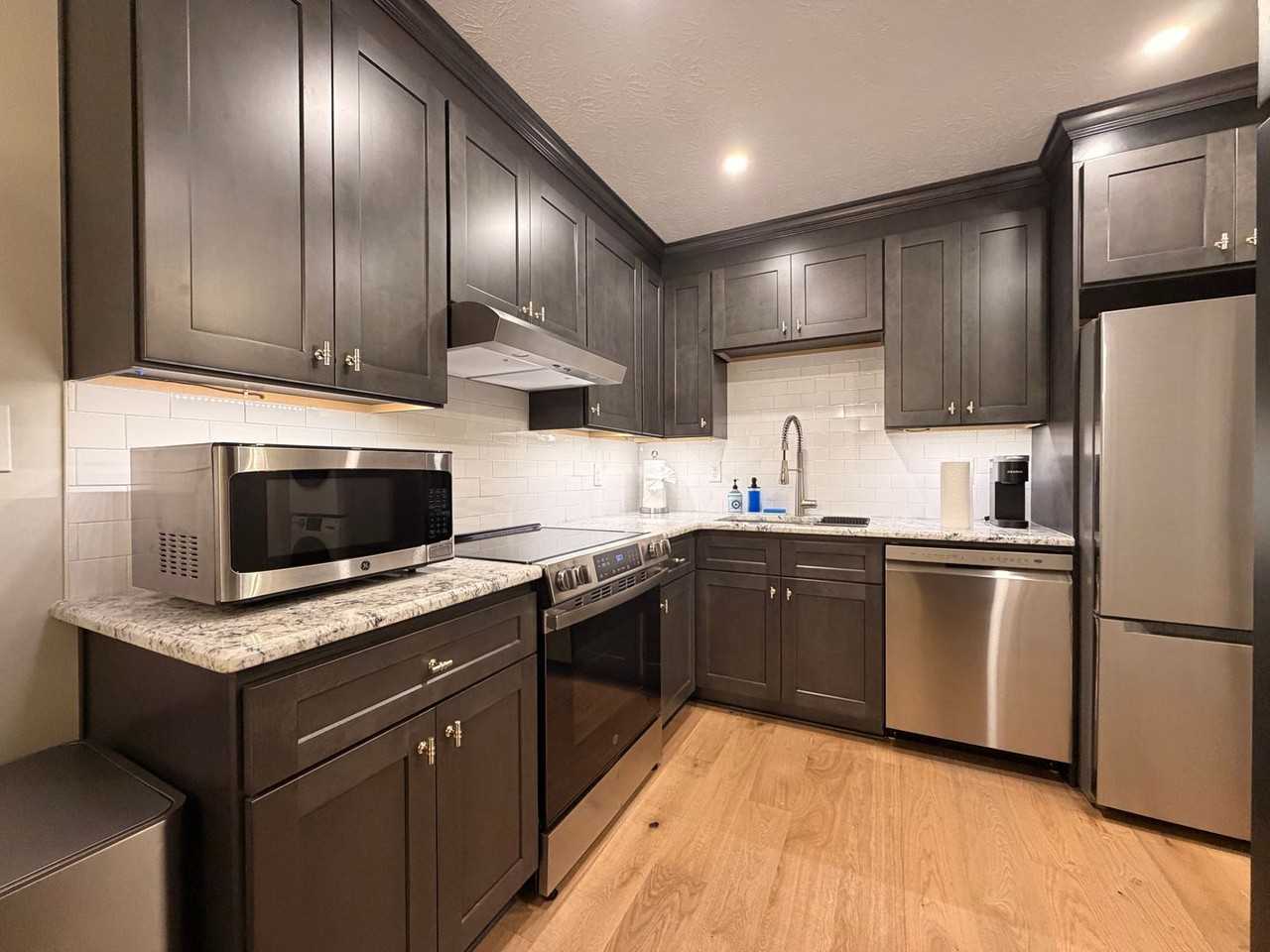 174 Talmadge St #14 - Photo 5 of 15