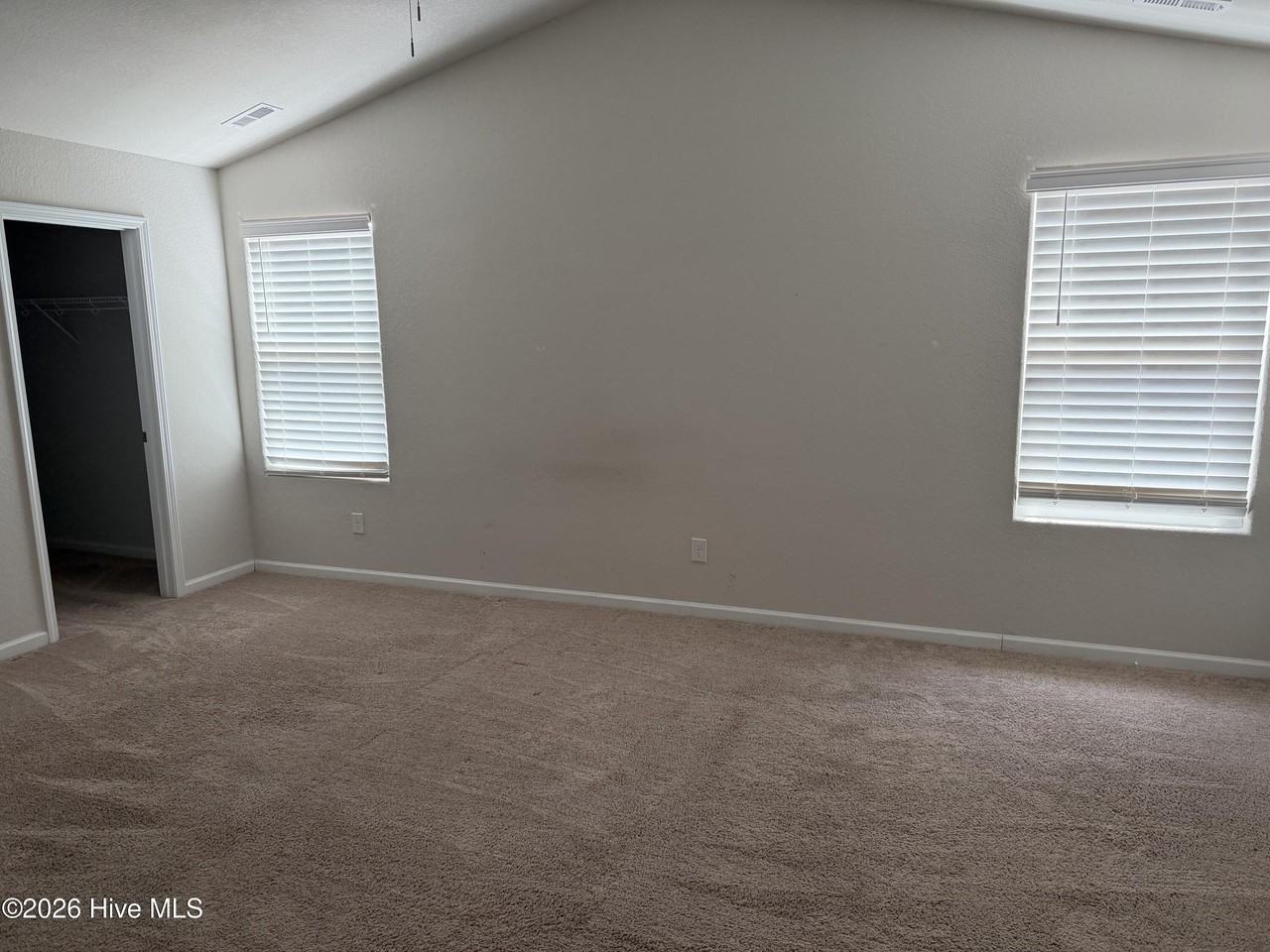 229 Brisk Dr - Photo 5 of 10