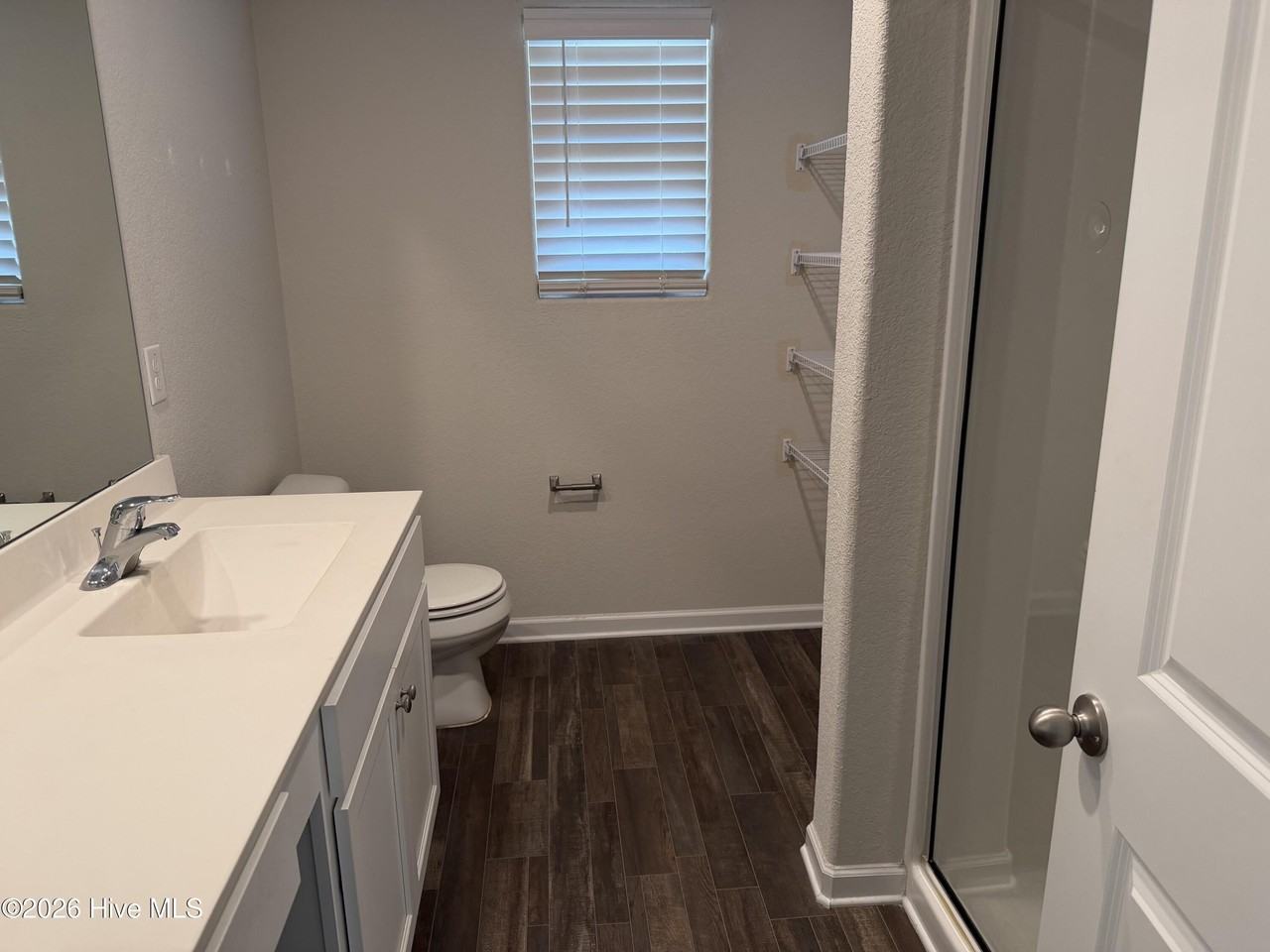 229 Brisk Dr - Photo 6 of 10