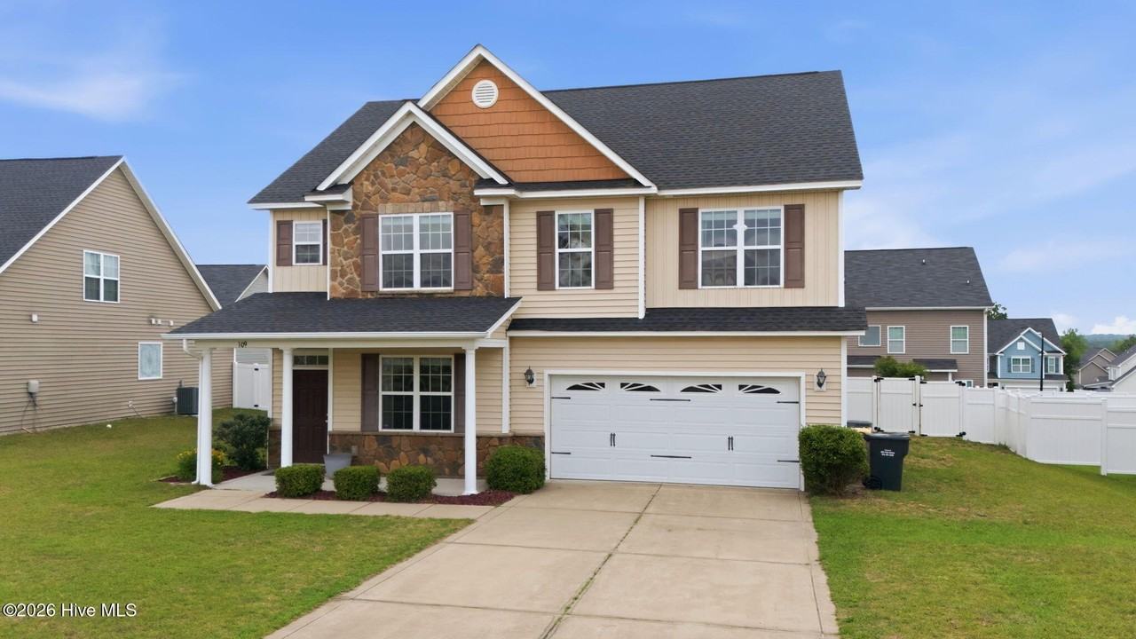 109 Century Dr - Photo 4 of 46