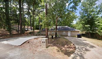 featured image of 611 Timberline Dr #100