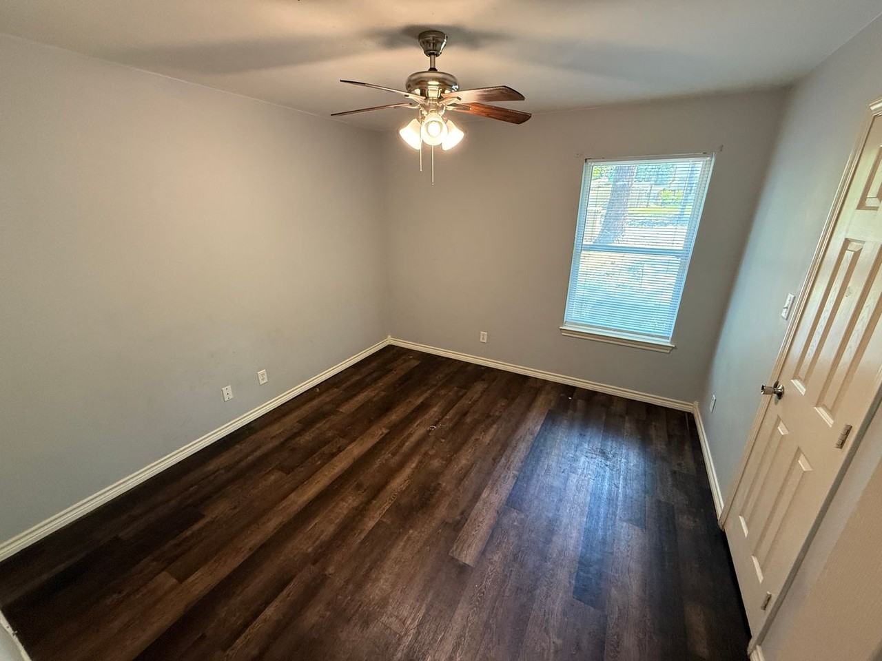 611 Timberline Dr #100 - Photo 7 of 9