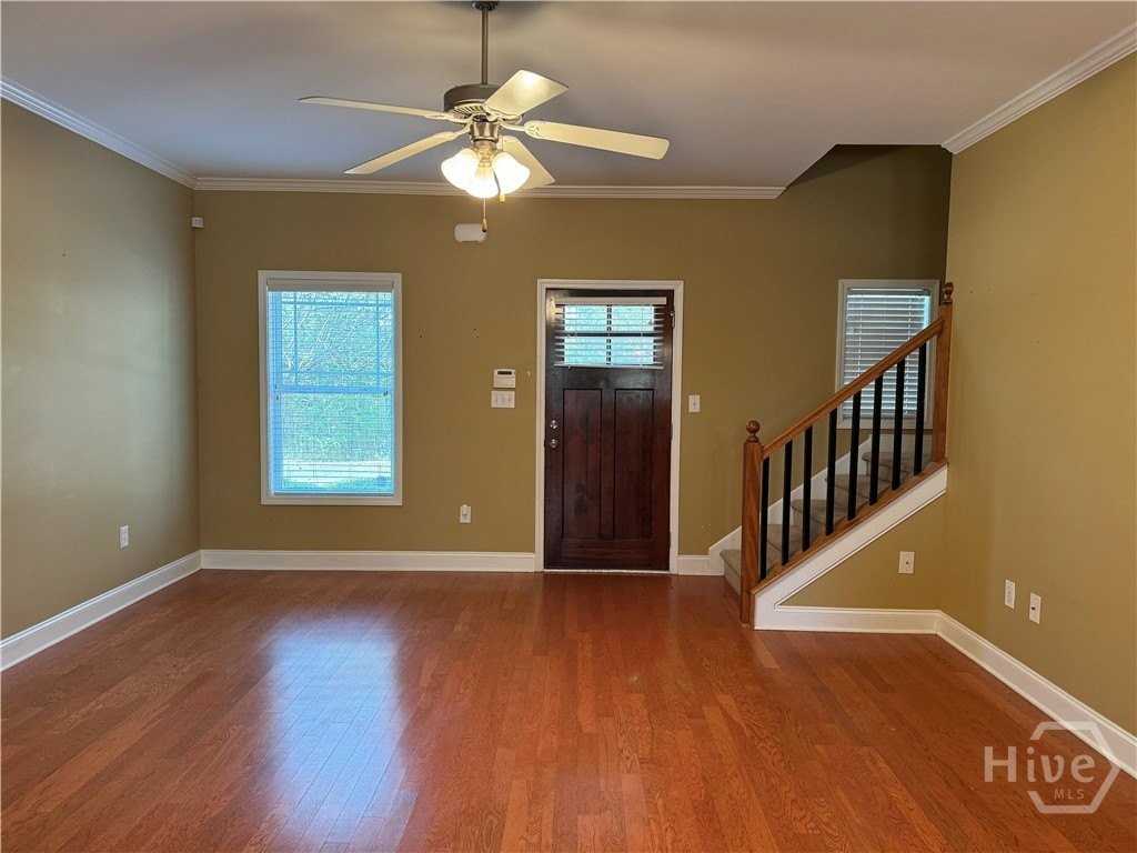 409 Whitehall Rd - Photo 2 of 22