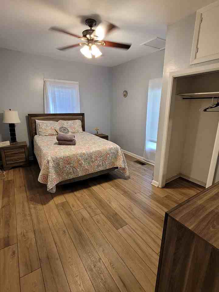 208 W 4th Ave - Photo 3 of 12