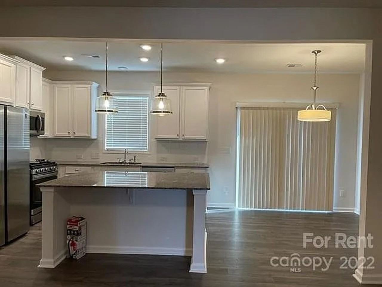 3752 Yorkshire Pl - Photo 5 of 17