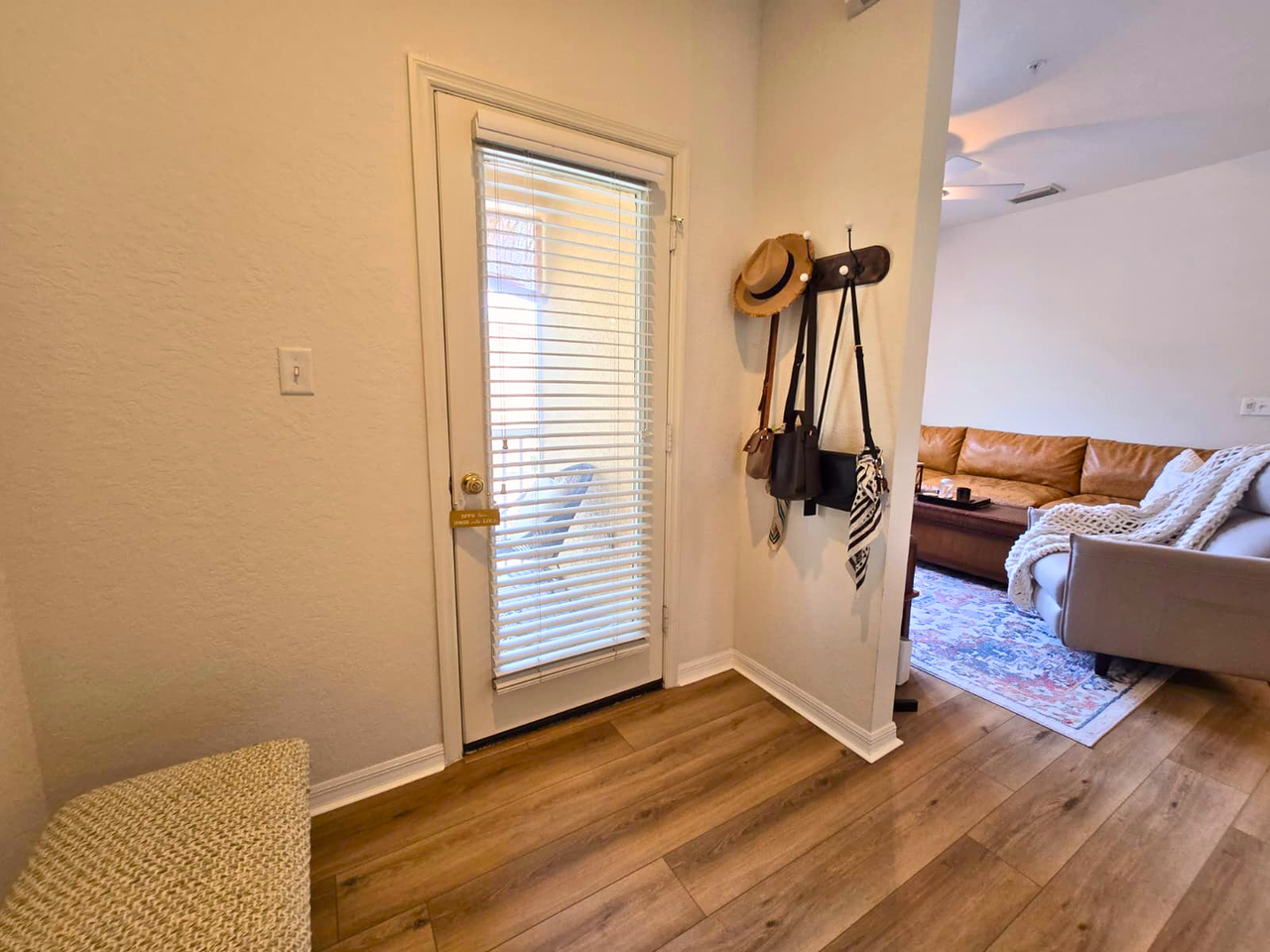 3435 Parkridge Cir - Photo 6 of 22